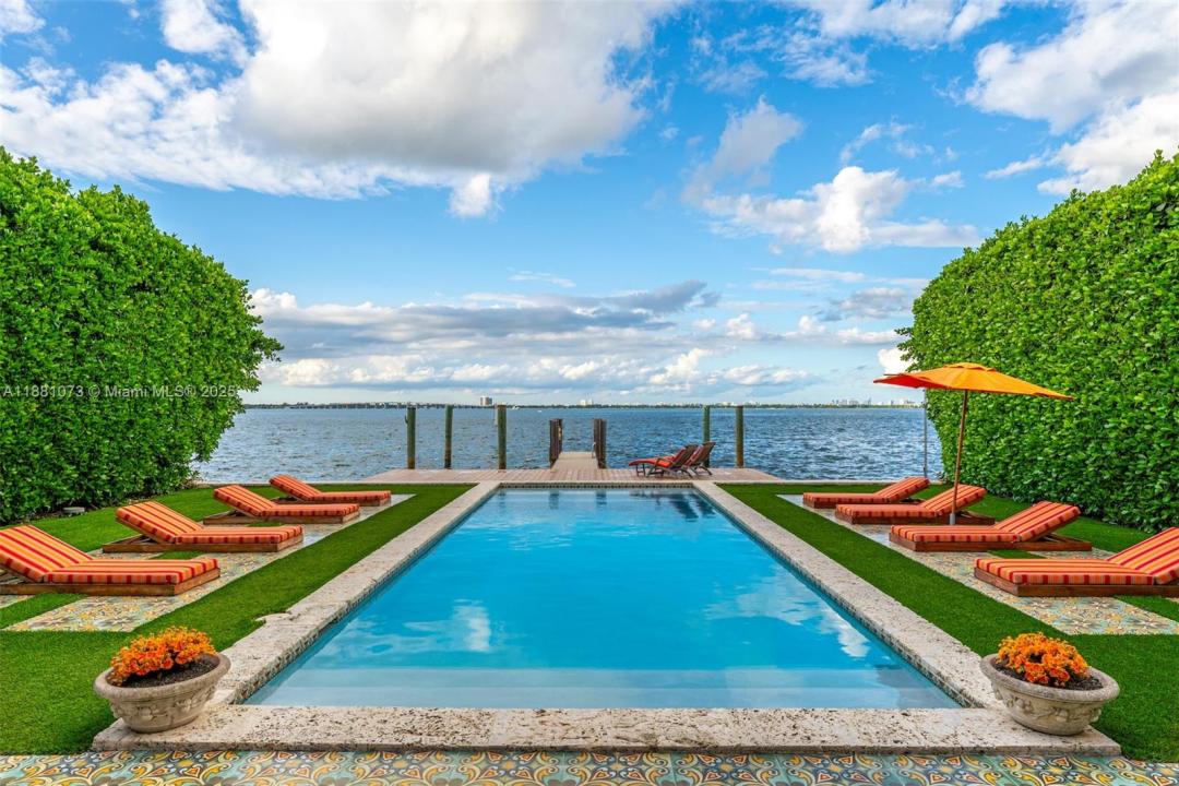 1277 N Venetian Way, Miami, Floride 33139, États-Unis