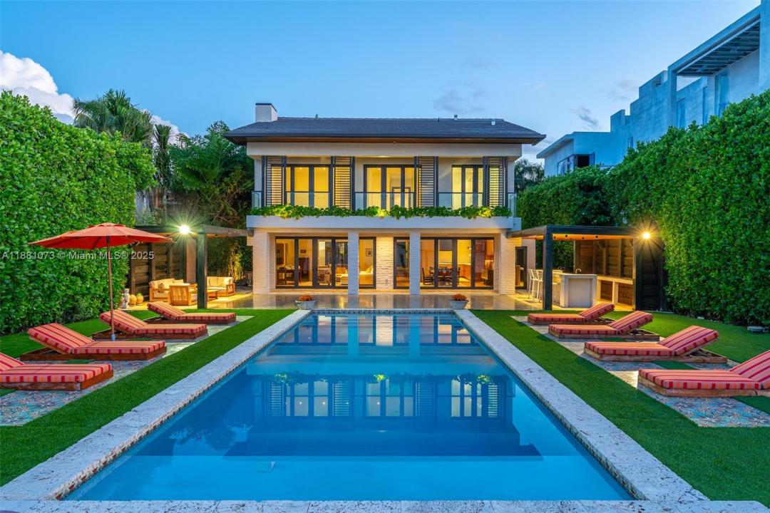 1277 N Venetian Way, Miami, Floride 33139, États-Unis