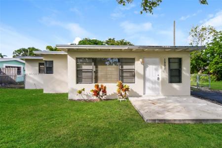 1501 NW 16th Ln, Fort Lauderdale, Florida 33311, USA