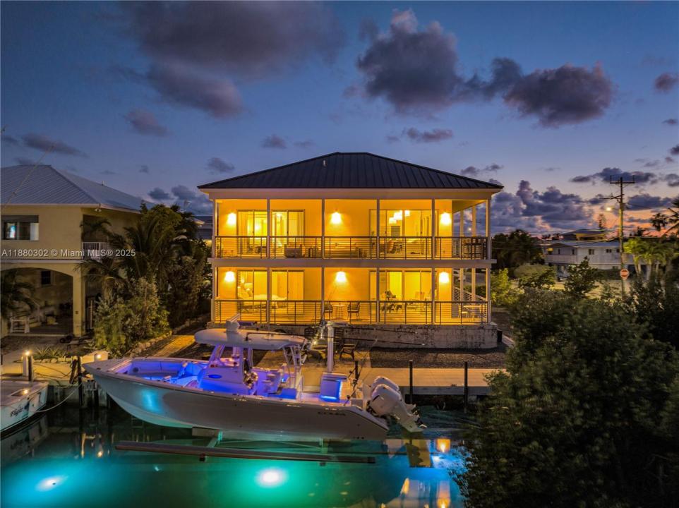 96 W Plaza Del Sol, Islamorada, פלורידה 33036, ארצות הברית של אמריקה 