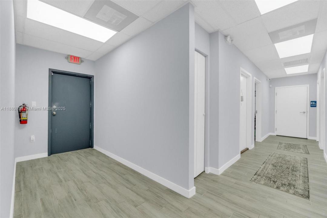 1800 N Federal Hwy 110-3, Pompano Beach, Floryda 33062, USA