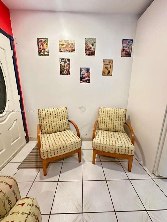 935 SW 11th Ave 1ST Floor, Miami, 佛罗里达州 33130, 美国