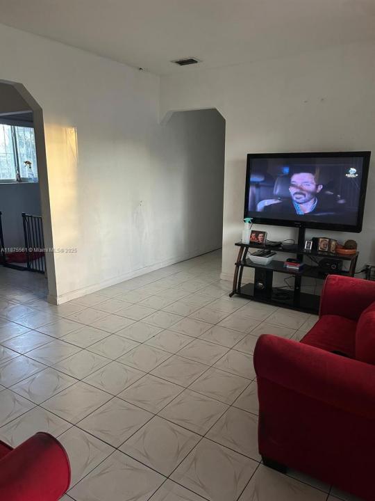 9125 NW 33rd Ct Rd, Miami, Florida 33147, Amerika Birleşik Devletleri