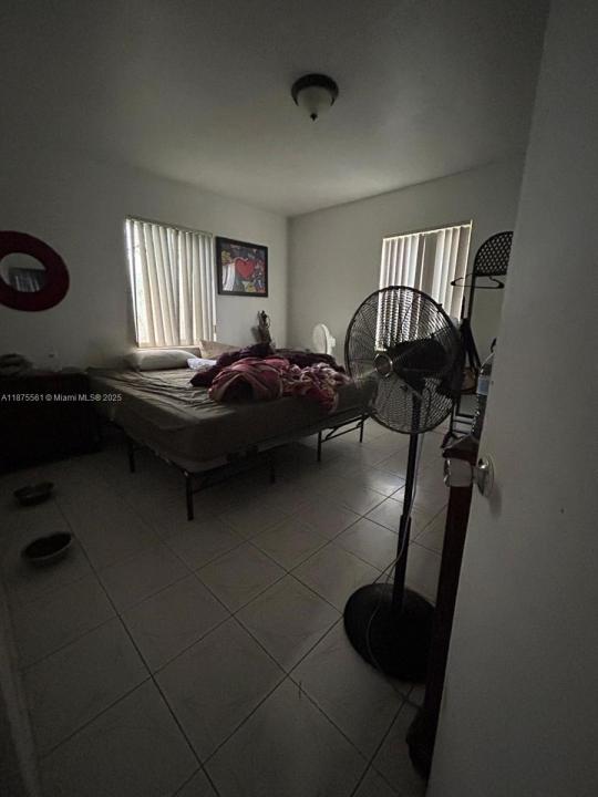 9125 NW 33rd Ct Rd, Miami, Florida 33147, Amerika Birleşik Devletleri