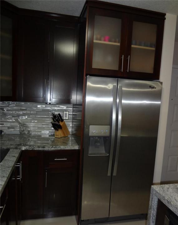 15650 SW 80th St F-103, Miami, フロリダ 33193, アメリカ合衆国