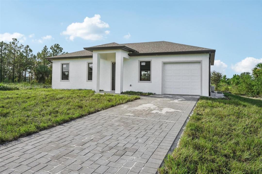 4402 E 19th st, Lehigh Acres, Florida 33972