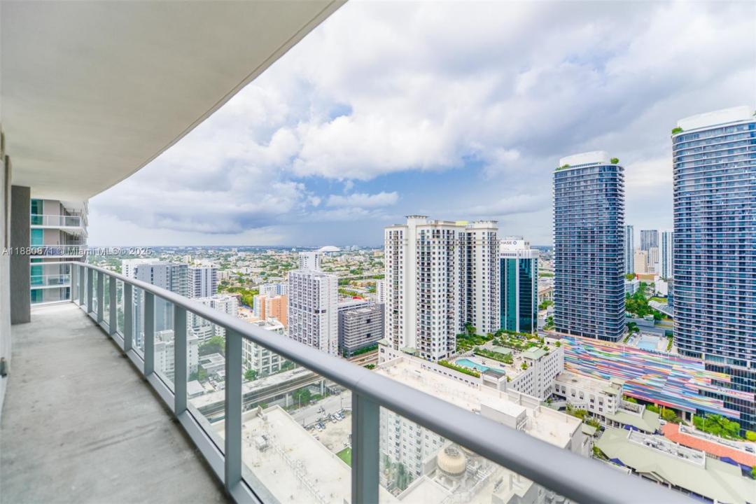 1100 S Miami Ave 3207, Miami, Florida 33130