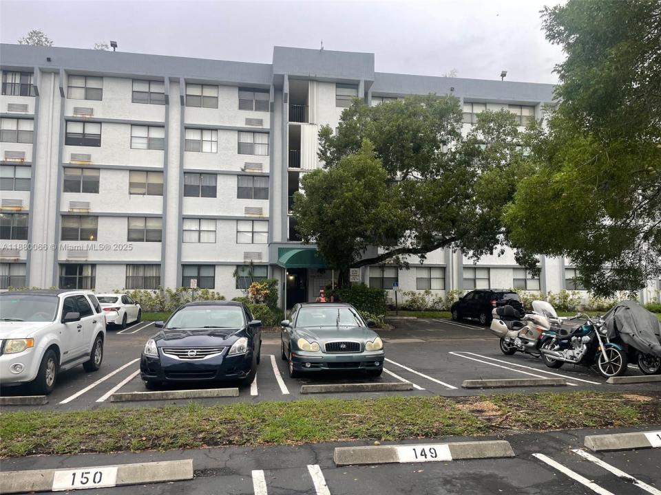 2401 Riverside Dr 203-B, Coral Springs, 플로리다 33065, 미국