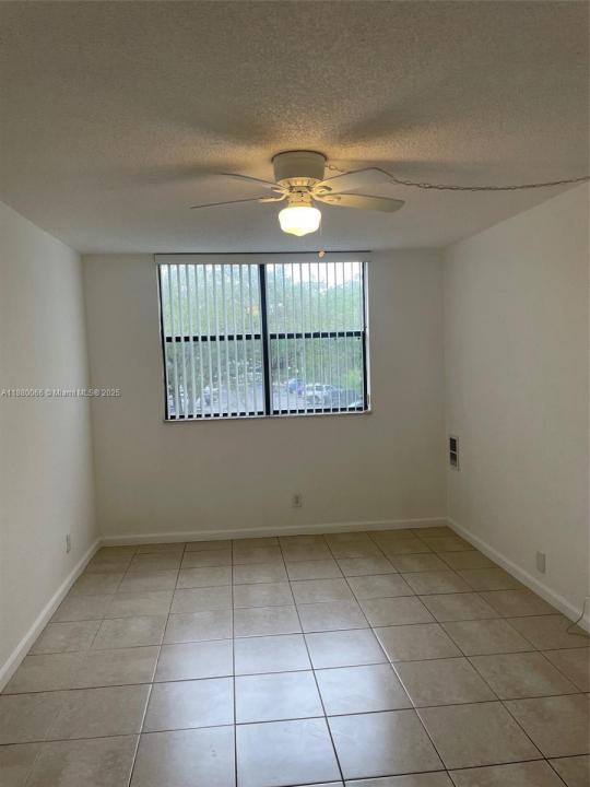2401 Riverside Dr 203-B, Coral Springs, 플로리다 33065, 미국