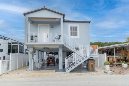 325 Calusa St #320, Key Largo, Florida 33037, USA