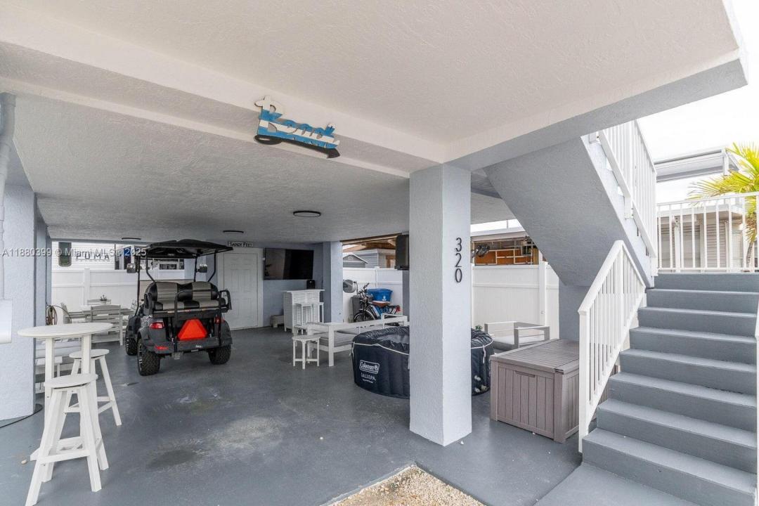 325 Calusa St #320, Key Largo, Floryda 33037, USA
