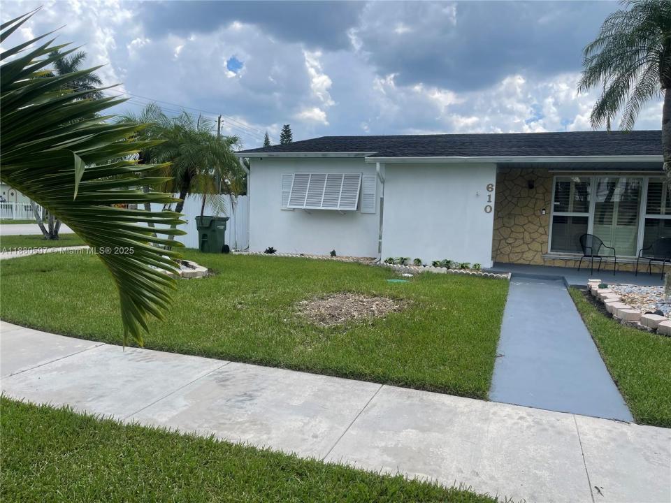 610 NW 16th St, Homestead, فلوريدا 33030, الولايات المتحدة