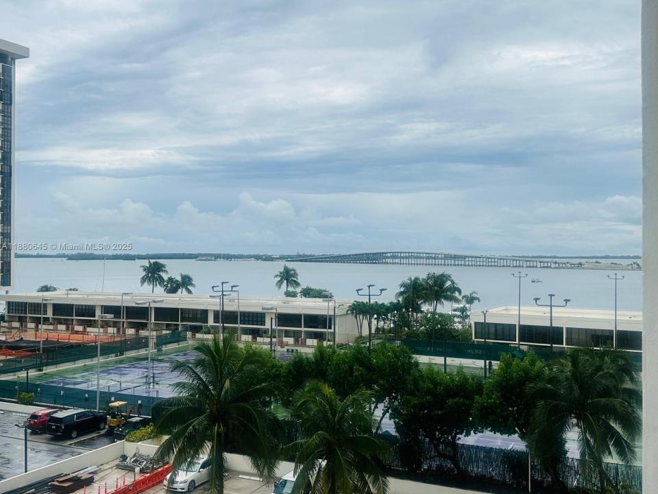 1915 Brickell Ave 604, Miami, Florida 33129, HOA KỲ