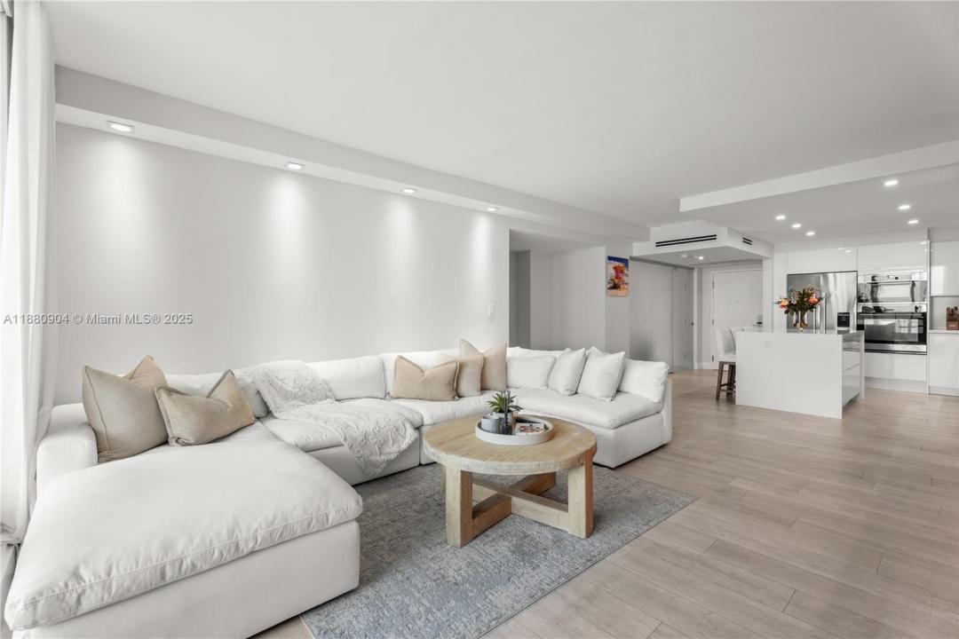 2301 Collins Ave 1523-24, Miami Beach, フロリダ 33139, アメリカ合衆国