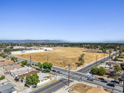 E Stetson Avenue, Hemet, קליפורניה 92543, ארצות הברית של אמריקה