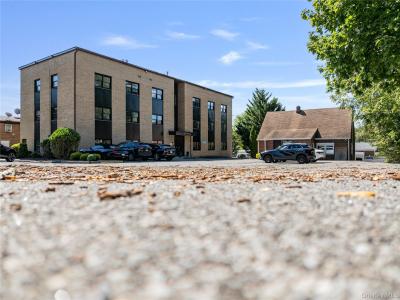 7 Elmwood, Ramapo, New York 10956, Stati Uniti