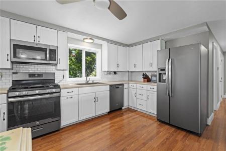33 Sprague Avenue, East Providence, Rhode Island 02915, Estados Unidos