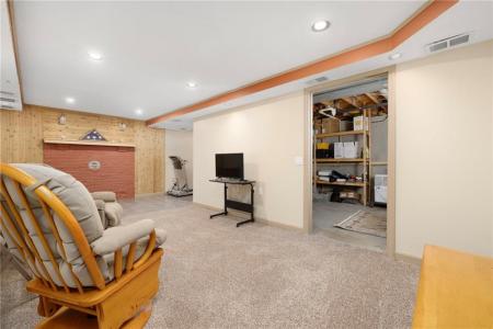 15 Anthony Street, ワーウィック, ロードアイランド 02886, アメリカ合衆国