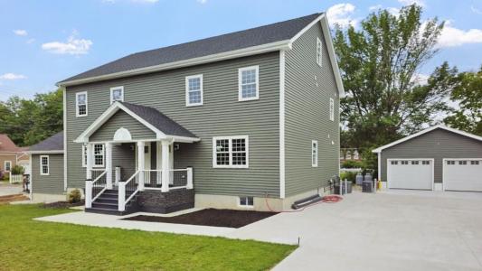 65 Oakland Avenue, Burrillville, Rhode Island 02858, Estados Unidos
