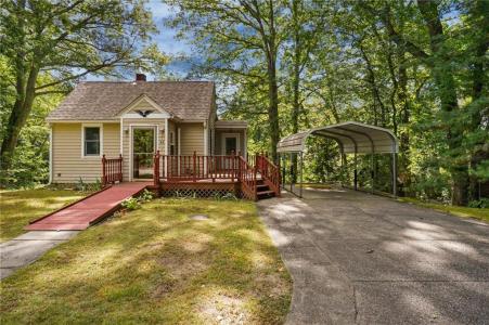 24 Terrace Drive, Smithfield, Rhode Island 02828, Estados Unidos