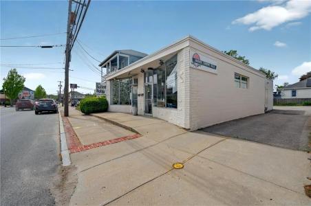 977 Mineral Spring Avenue, North Providence, Rhode Island 02904, Estados Unidos