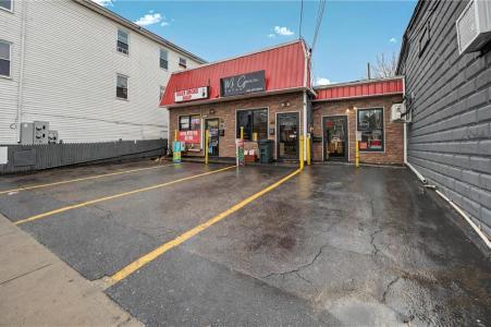 732 Dexter Street, Central Falls, ロードアイランド 02863, アメリカ合衆国