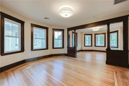 65 Burton Street 3, Bristol, Rhode Island 02809, HOA KỲ