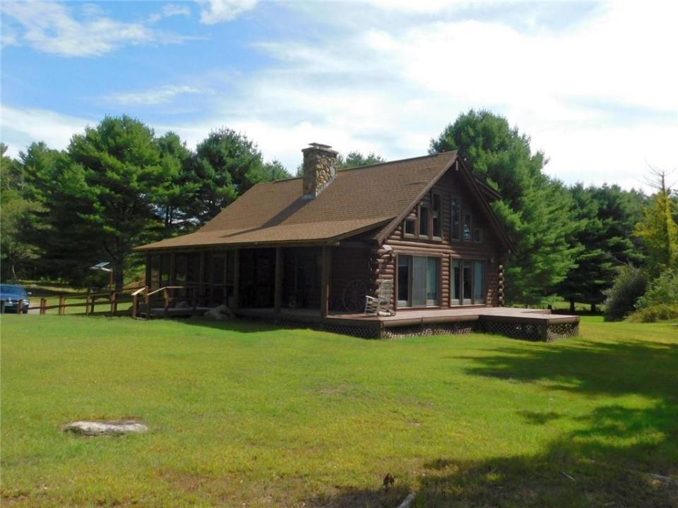 353 SUMMIT Road, Exeter, Rhode Island 02822, USA