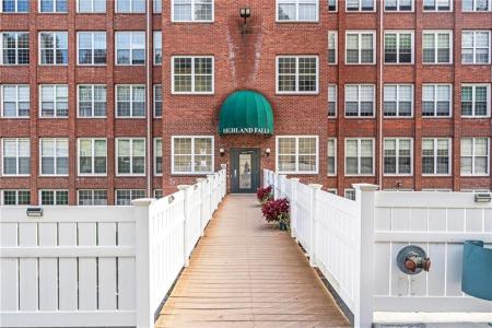 2 School Street 226, Lincoln, RI 02802, USA
