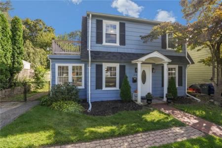 108 Pleasant View Road, Warwick, Rhode Island 02888, USA