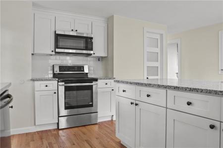 149 Yeoman Avenue, Cranston, 로드아일랜드 02920, 미국