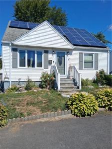 46 Bowen Street, Cumberland, RI 02864, USA