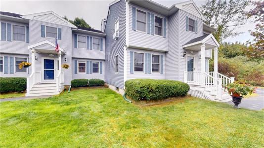 212 Vista Circle, North Kingstown, RI 02852, USA
