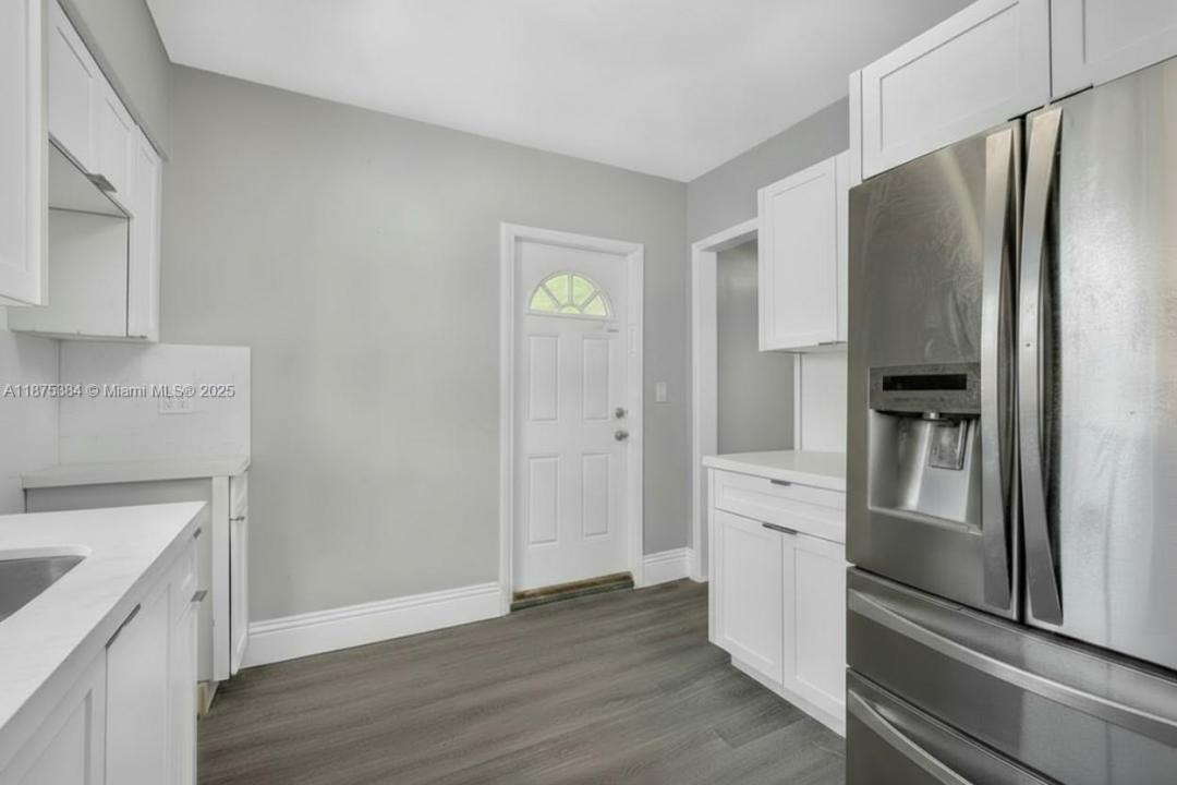 2945 SW 16th St, Miami, Florida 33145, HOA KỲ