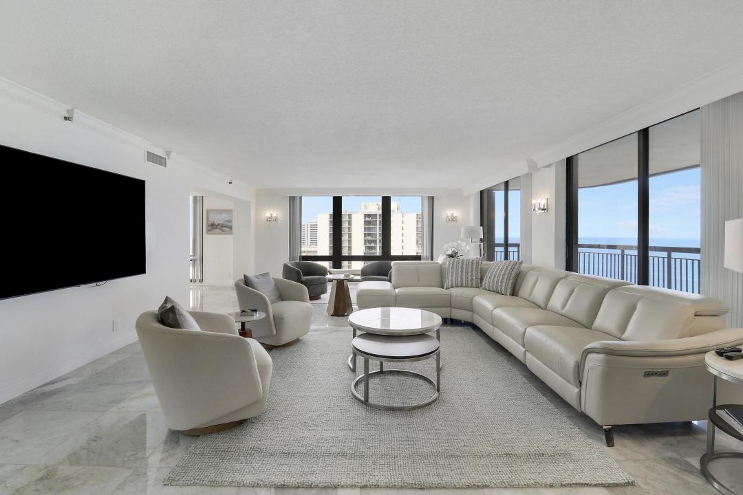 5380 N Ocean Drive 22j, Riviera Beach, Florida 33404