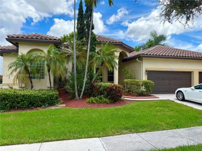 1925 NW 167th Ter, Pembroke Pines, フロリダ 33028, アメリカ合衆国