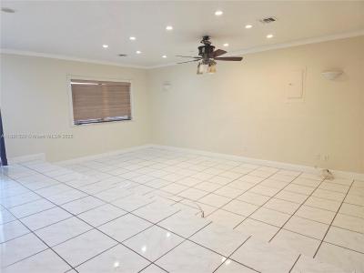 4004 SW 20 ST, West Park, フロリダ 33023, アメリカ合衆国