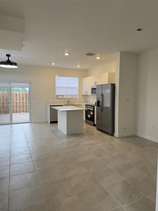 2582 SE 29th St 2582, Homestead, Florida 33035, USA