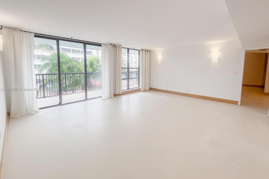 1800 Collins Ave 3J, Miami Beach, פלורידה 33139, ארצות הברית של אמריקה