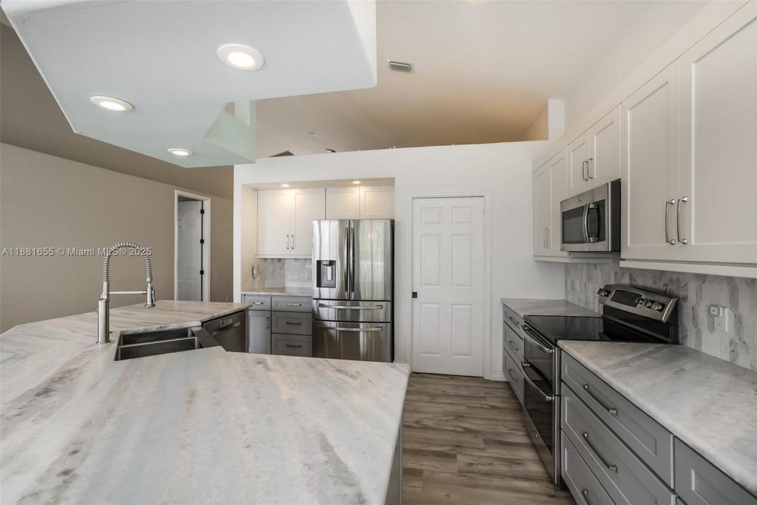 771 PARK AVE 0, Other City - In The State Of Florida, Florida 34110, Stati Uniti