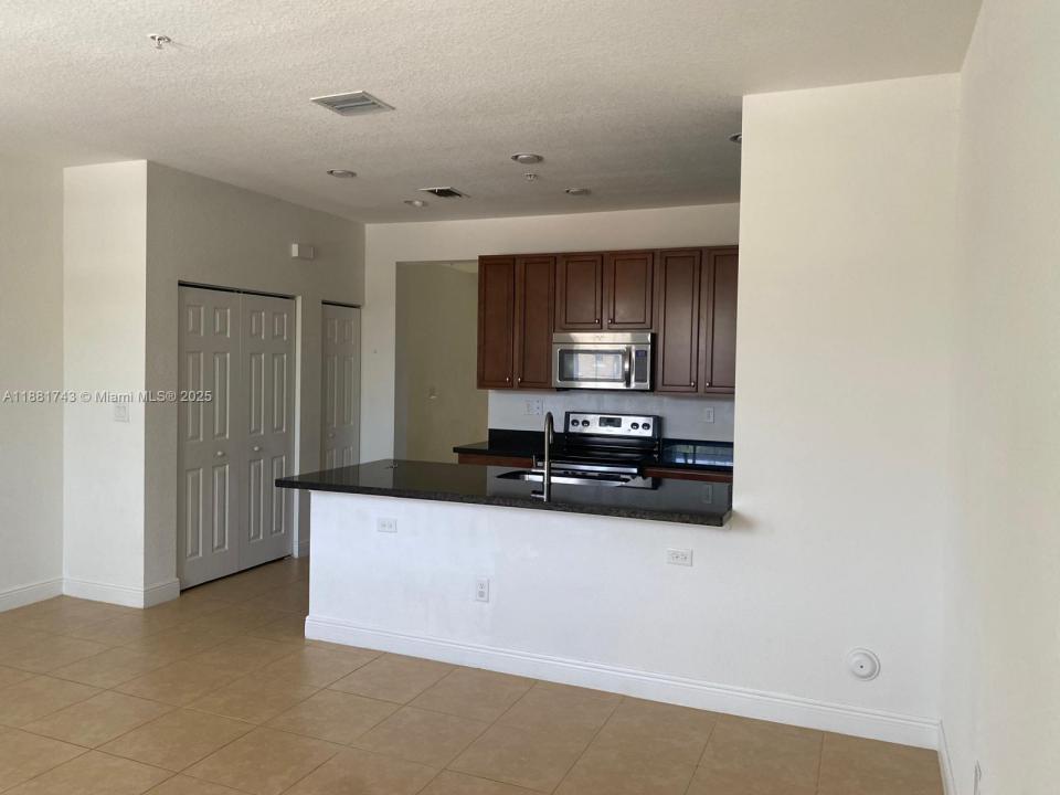 948 SW 147th Ave 2612, Pembroke Pines, Floride 33027, États-Unis