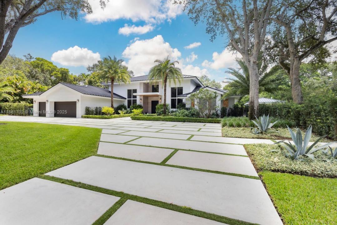 11645 SW 69th Ave, Pinecrest, Florida 33156