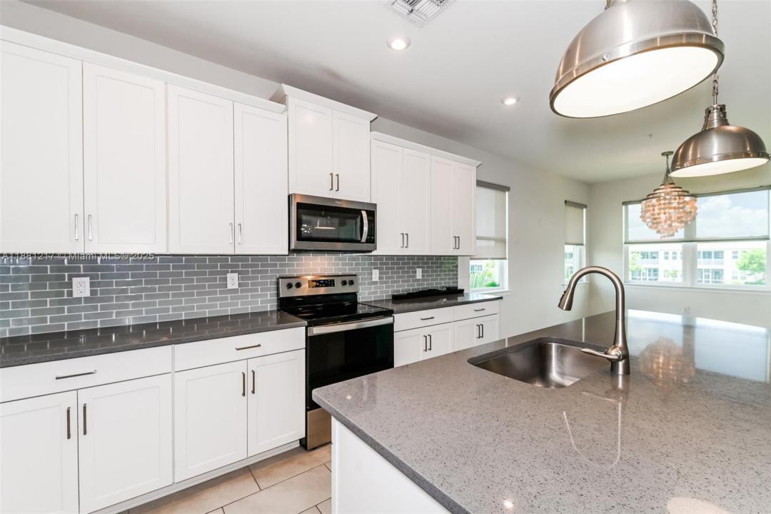 Other City - In The State Of Florida, Florida 34112