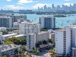 1300 Lincoln Rd C403, Miami Beach, Florida 33139, USA