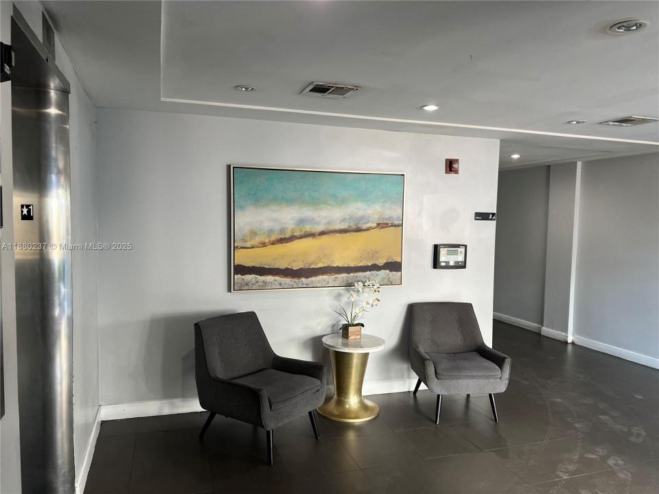1300 Lincoln Rd C403, Miami Beach, Флорида 33139, Соединенные Штаты