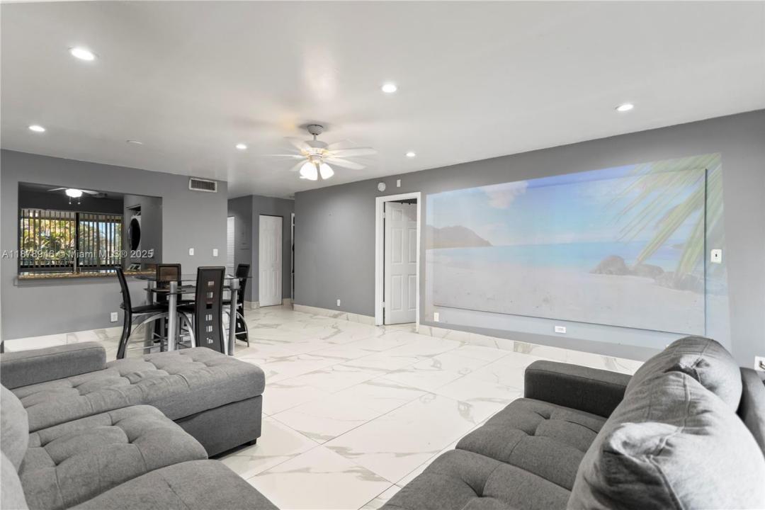 177 W Laurel 1107, Margate, Флорида 33063, Соединенные Штаты