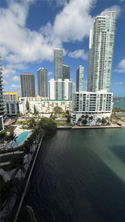 601 NE 27th 1003, Miami, Flórida 33137, Estados Unidos