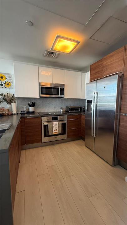 601 NE 27th 1003, Miami, Flórida 33137, Estados Unidos