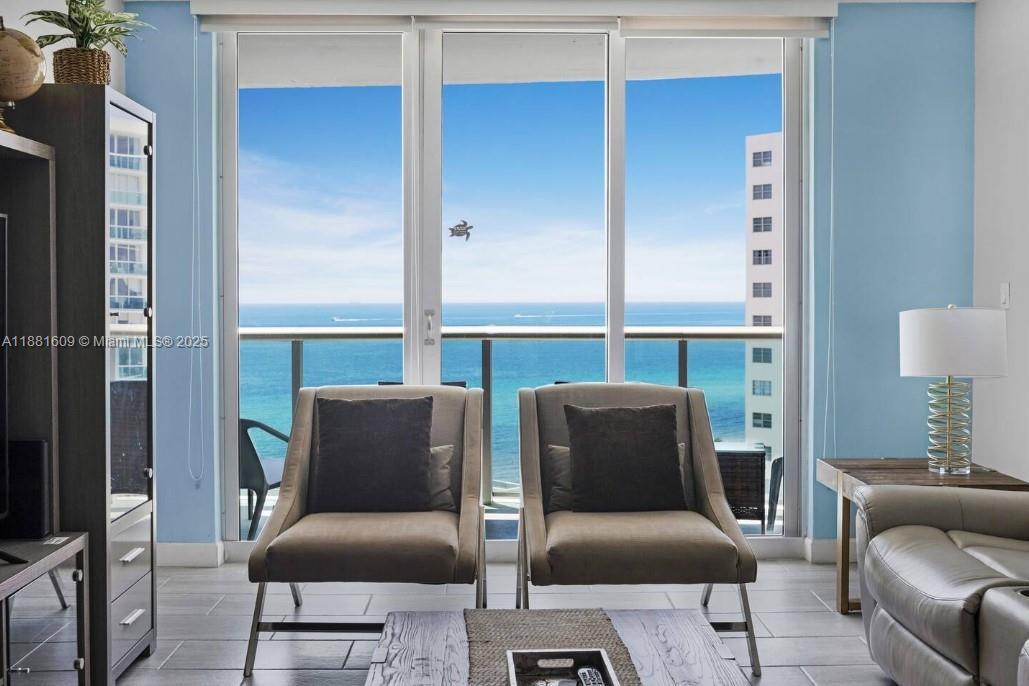 3801 S Ocean Dr 11N, Hollywood, Flórida 33019, Estados Unidos