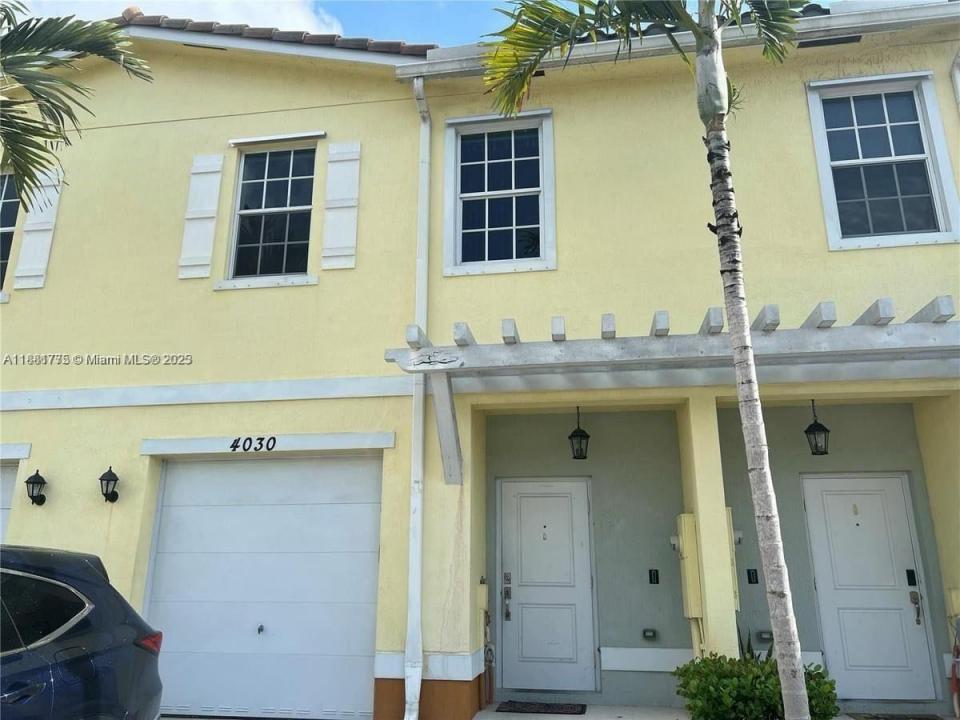 4030 NW 11th St 0, Lauderhill, 佛罗里达州 33313, 美国